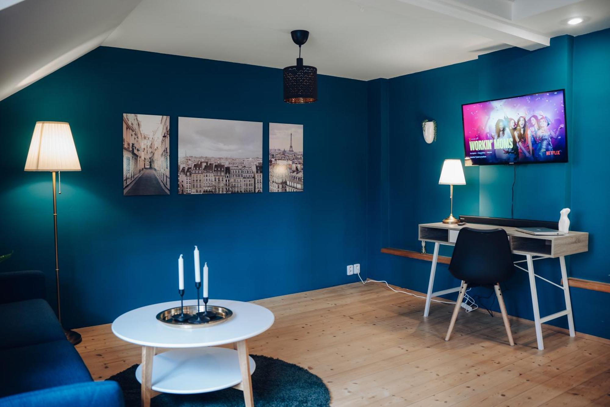 Exclusive 2 Floor Design Studio — Photos 3